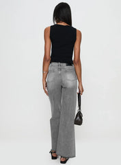 Henesey High Rise Straight Leg Jeans Washed Grey