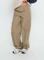 Ellyn Baggy Cargo Pants Khaki