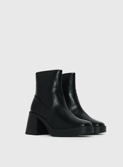 Halo Boots Black