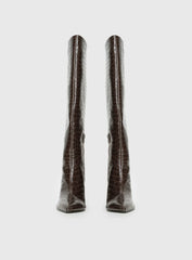 Good Judgement Knee High Boots Chocolate