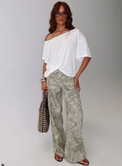 Winny Off Shoulder Tee White