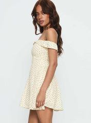Rosebud Off The Shoulder Mini Dress Yellow Polka Dot
