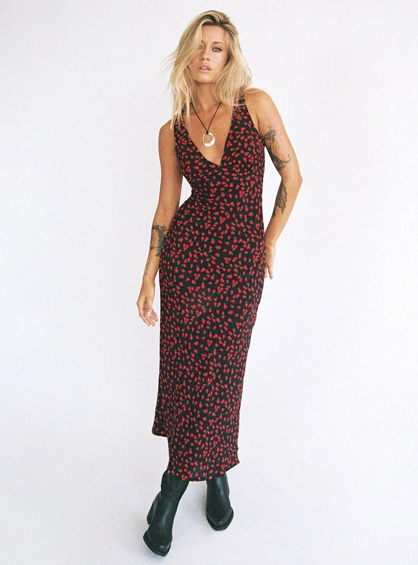 Nellie Maxi Dress Black Red Floral