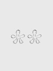 Sweet Embrace Flower Earrings Silver