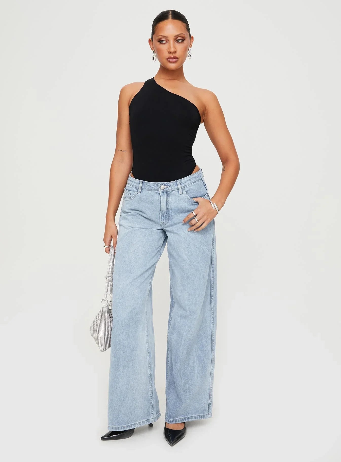 Ramos Low Rise Wide Leg Jeans Light Blue Wash Petite