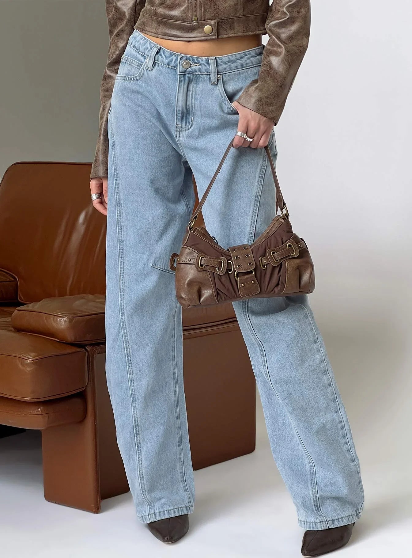 Lost Track Mid Rise Barrel Leg Jeans Ice Wash