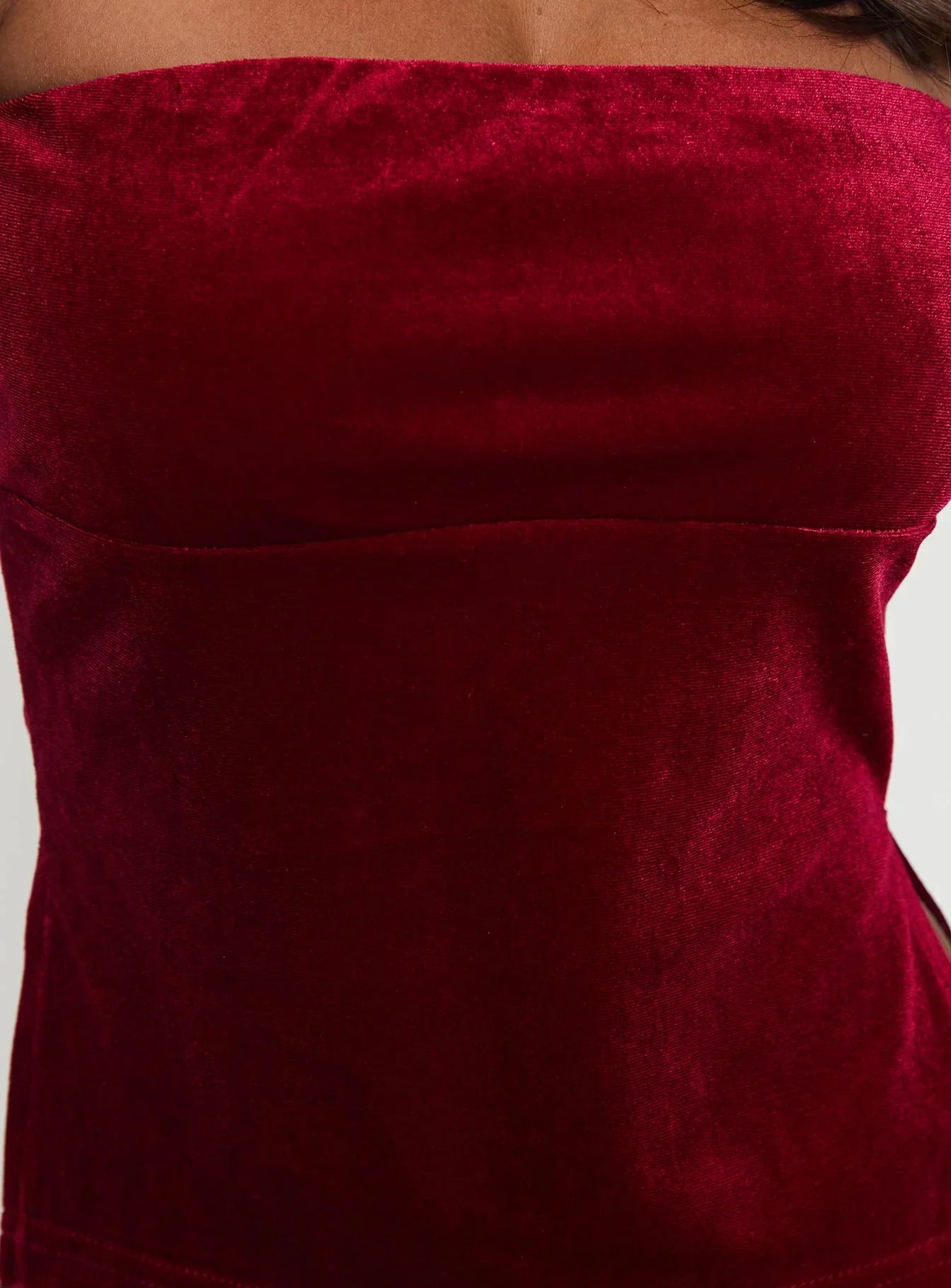 Janece Strapless Velvet Top Red
