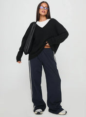 Stay The Night V Neck Knit Sweater Black