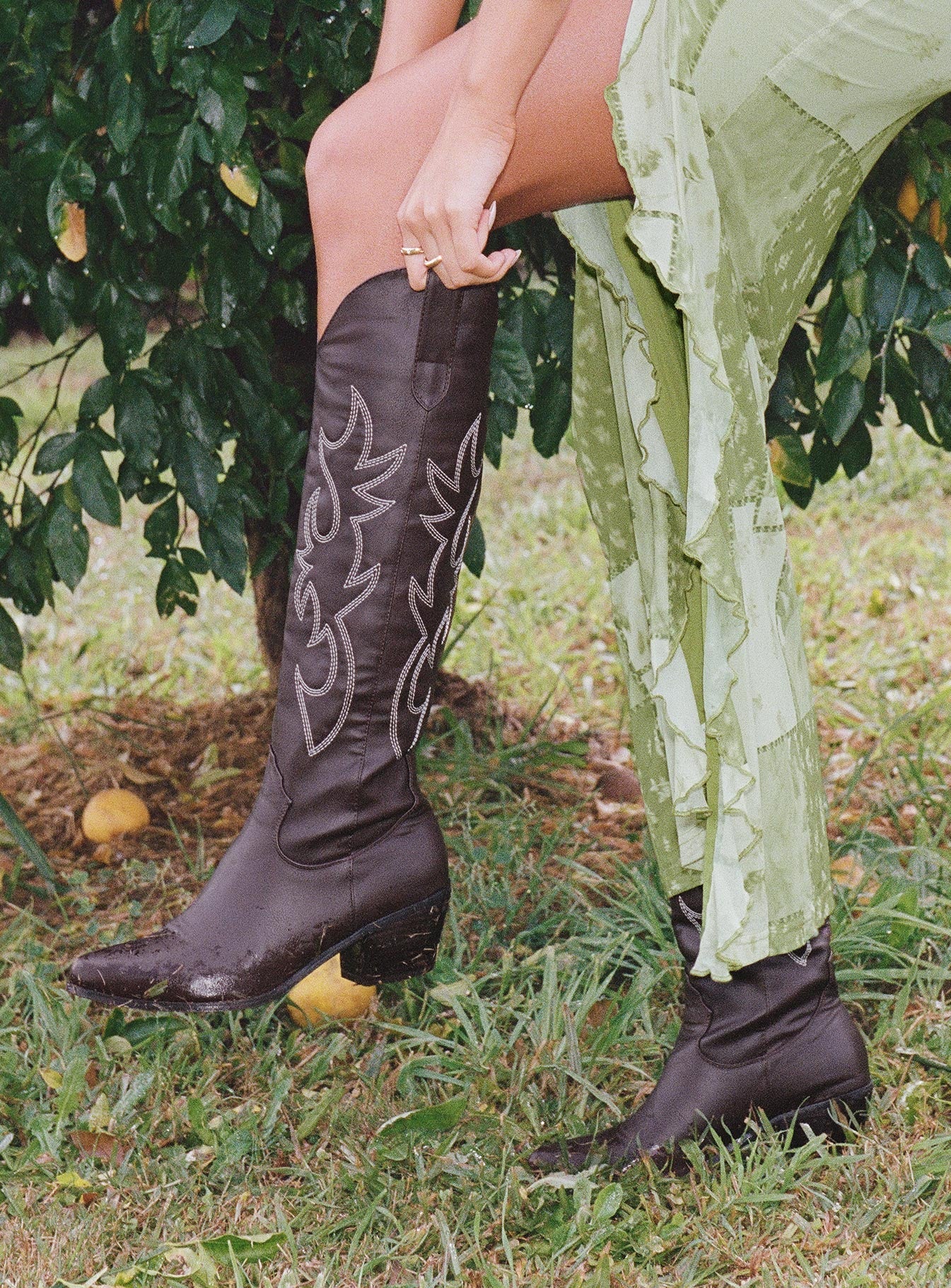 Billini Urson Boots Chocolate White