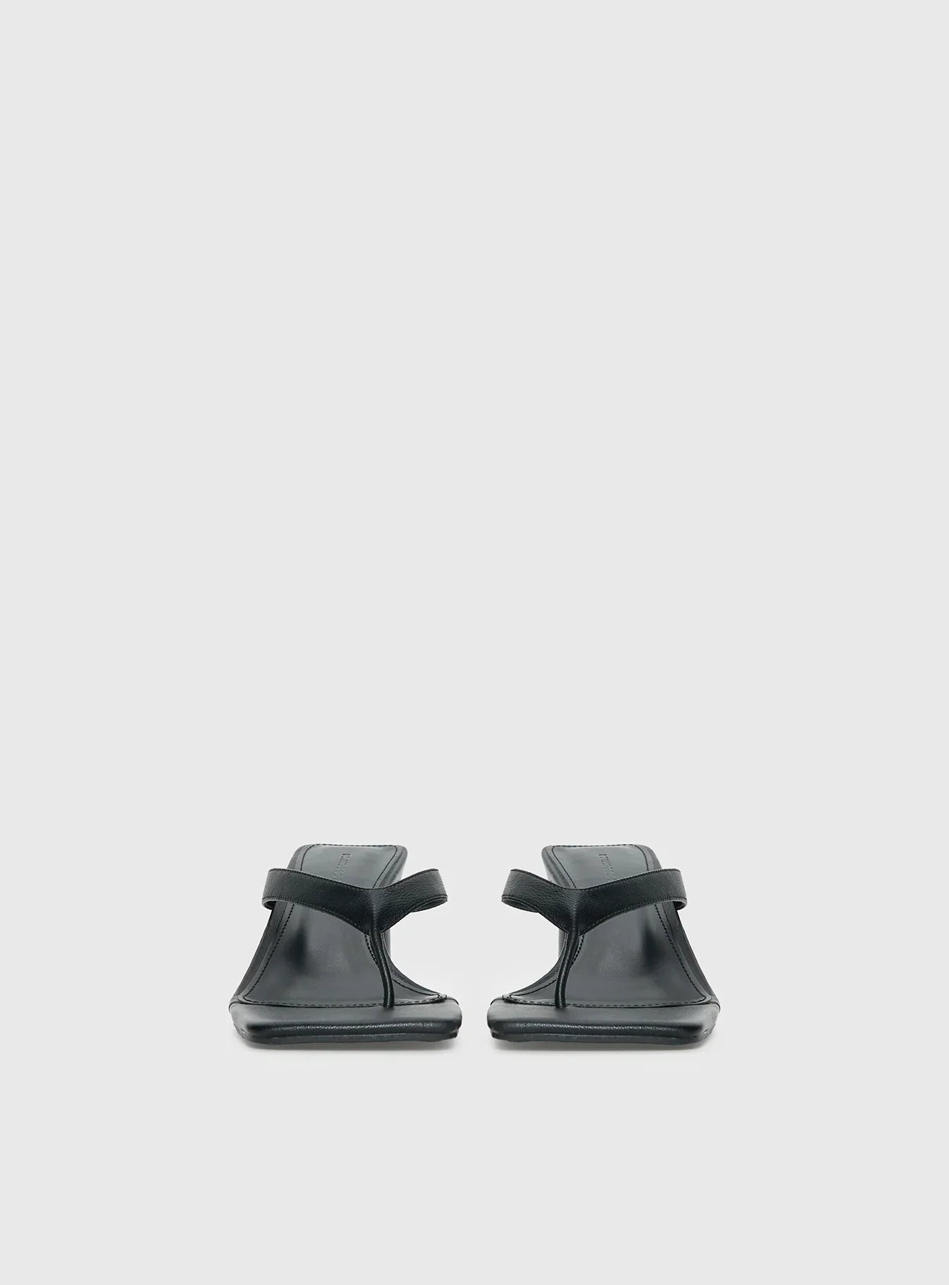 The Mona Heels Black