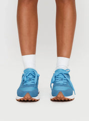 High Speed Sneakers Blue