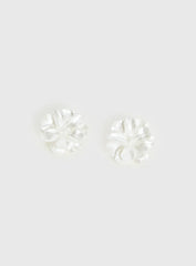 Livvy Floral Stud Earrings White