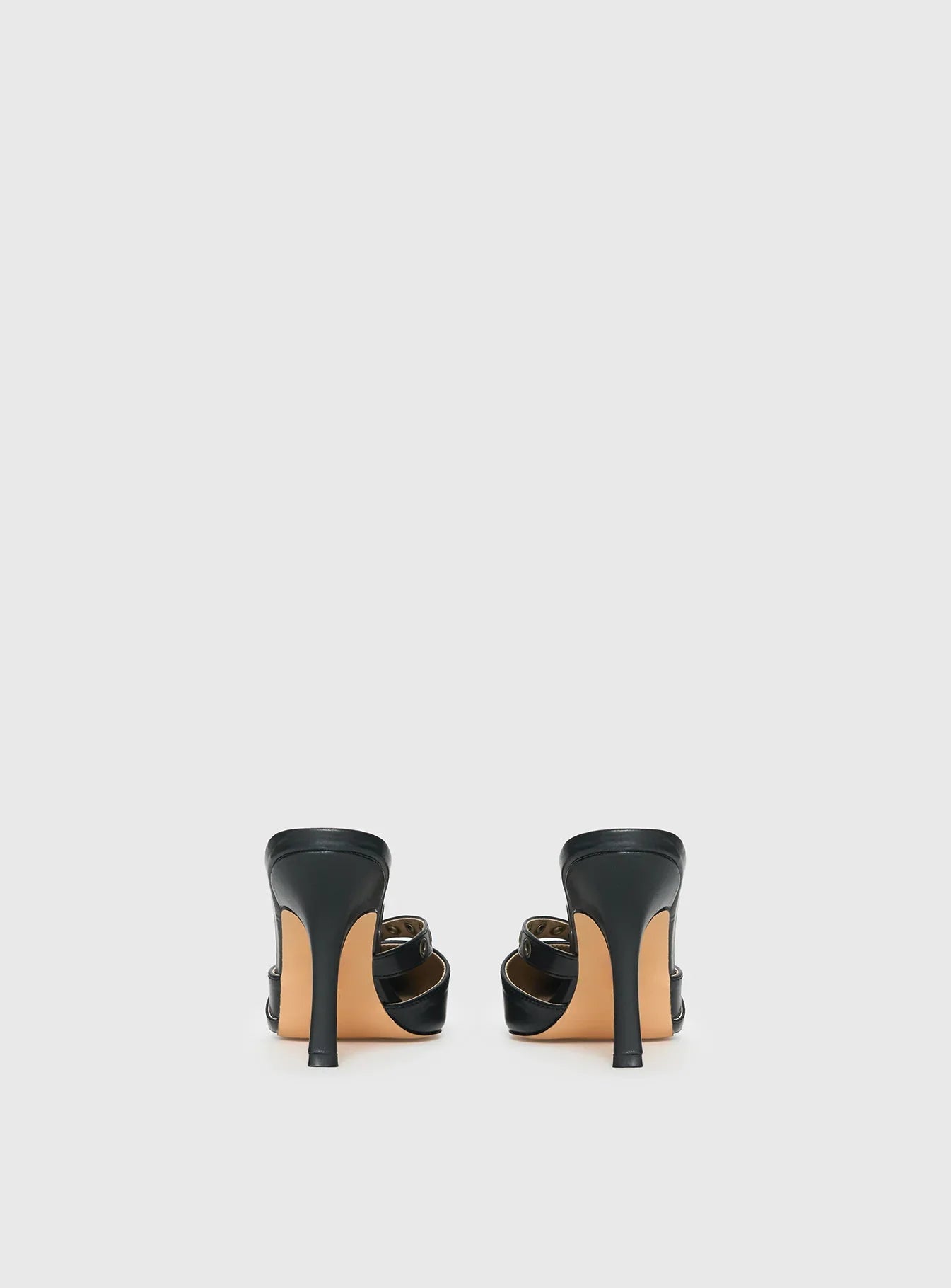 Compelling Pointed Toe Heels Black