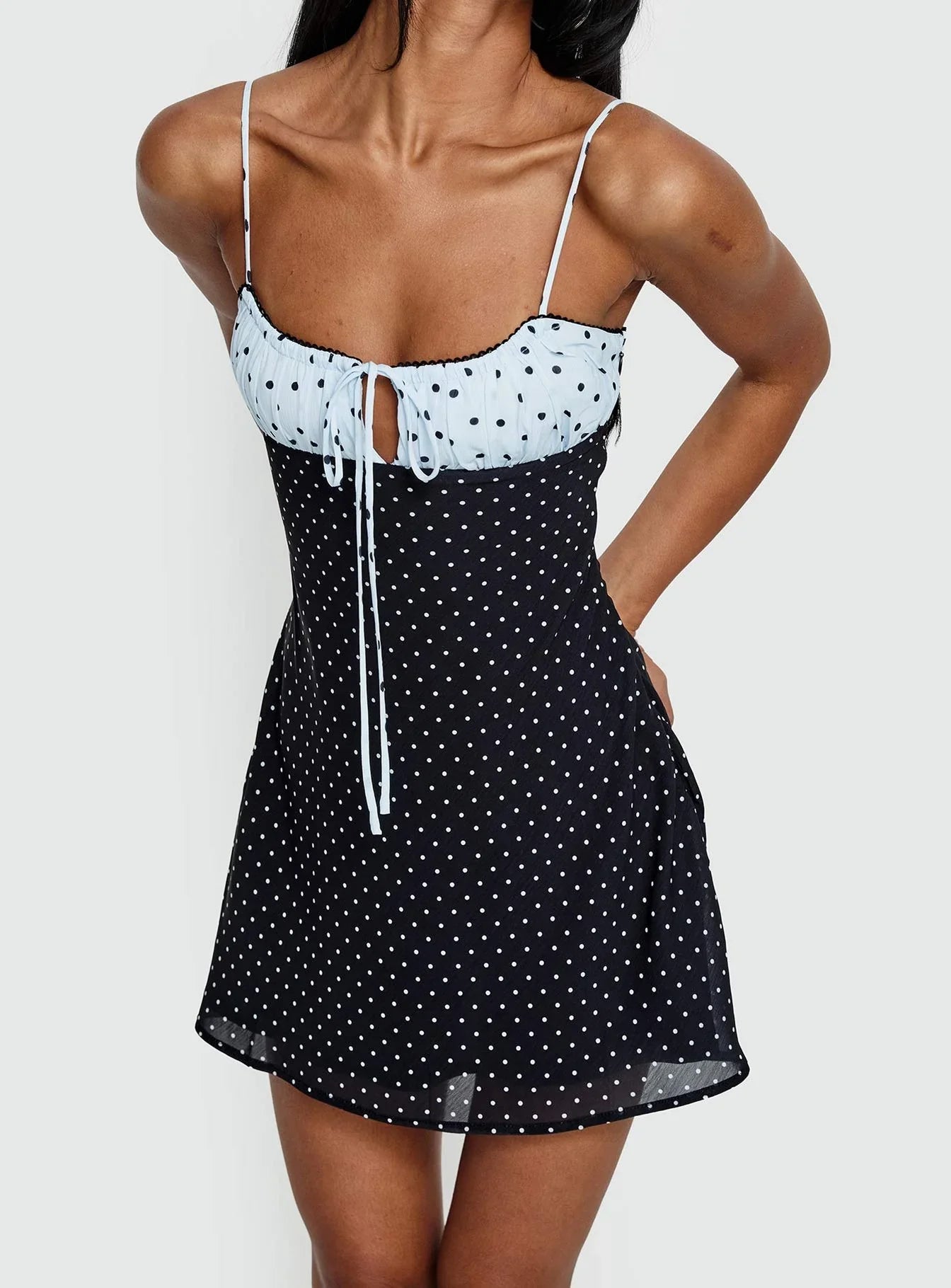 Rylann Contrast Tie Detail Mini Dress Navy Blue Polka
