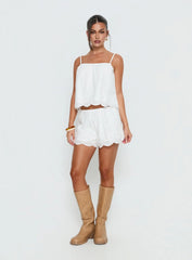 Madison Avenue Embroidered Detail Shorts White